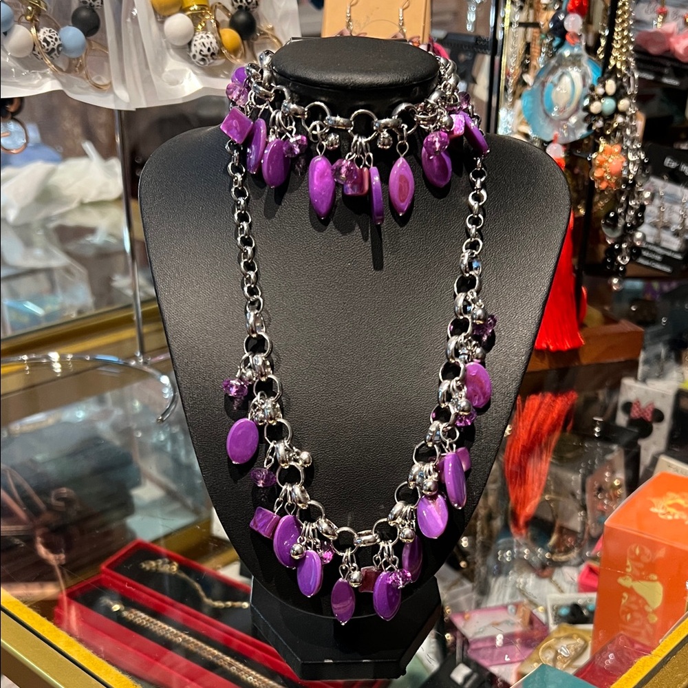 Paparazzi Vibrant Purple Necklace Set